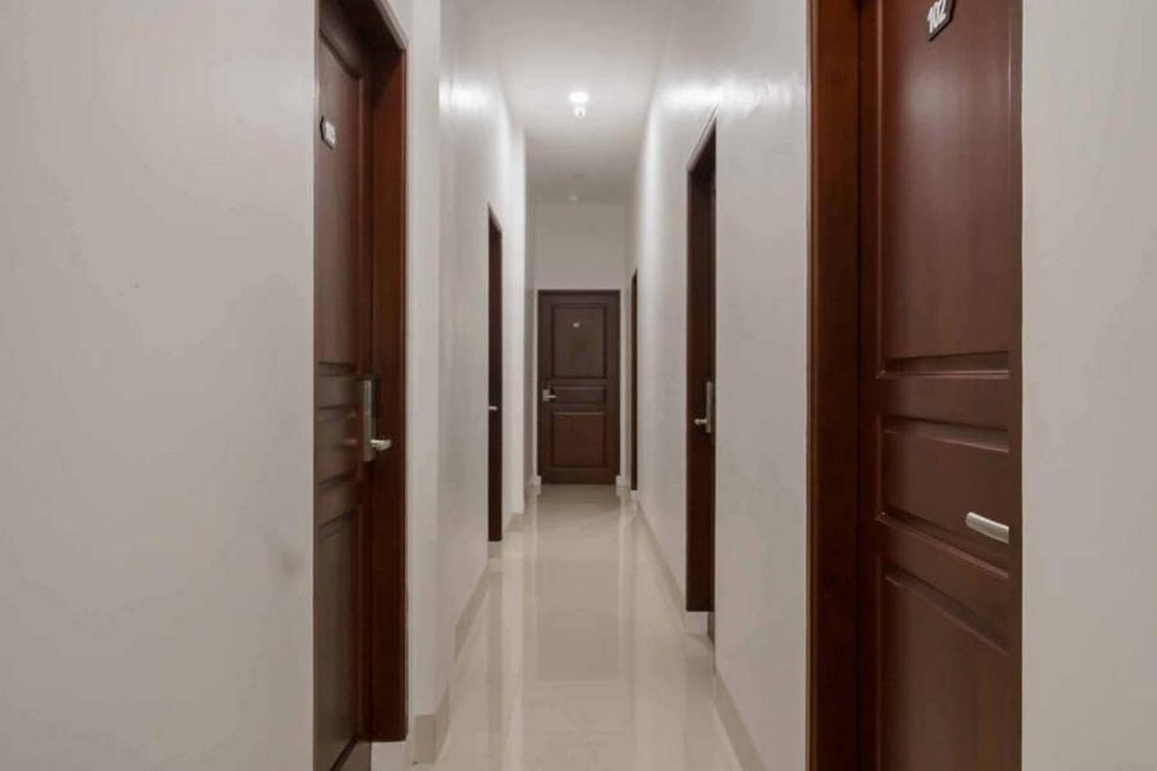 Reddoorz At Seindo Hotel Medan Sunggal Ngoại thất bức ảnh